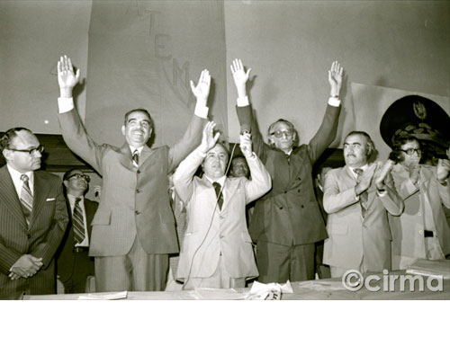 Los ojos puestos en otro lado